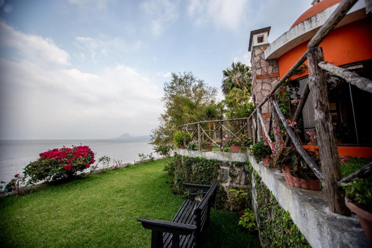 Гостевой дом Santa Maria Del Lago Сан-Педро-Ла-Лагуна Экстерьер фото